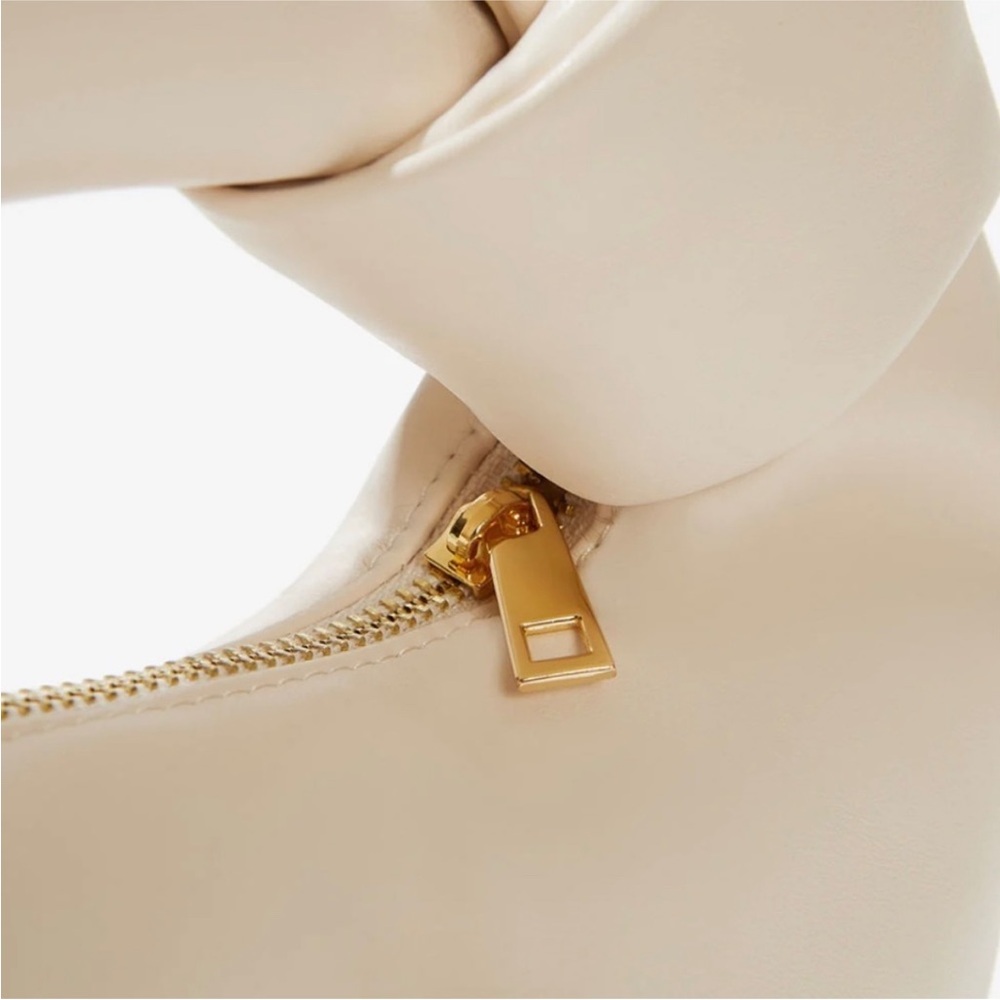 Melie Bianco Alexandra Bag in Ivory - Picture 4 of 6